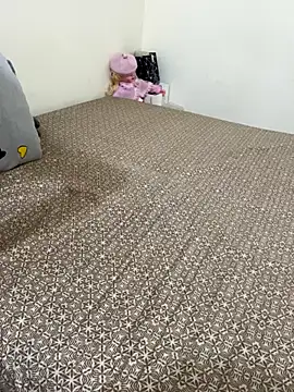 Handsome8677 online show from 12, 11, 2025