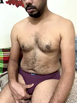 Handsome8677 online show from 19, 11, 2025