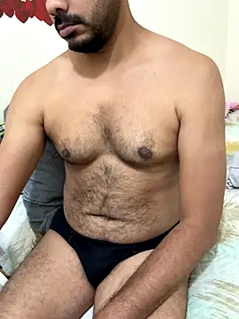 Handsome8677 online show from 3, 11, 2025