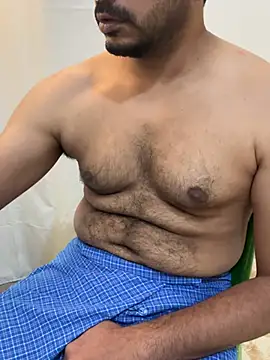 Handsome8677 online show from 19, 4, 2026