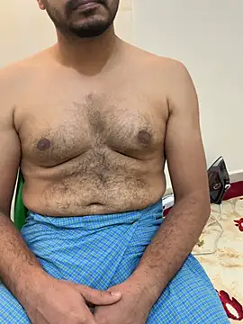 Handsome8677 online show from 18, 4, 2026