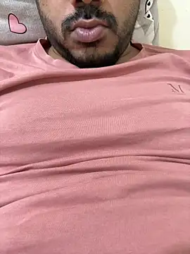 Handsome8677 online show from 19, 12, 2025