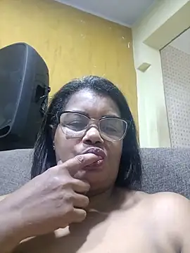 Snapshot of Pessoa54 chatting on 26, 11, 2025 Pessoa54 online show from 26, 11, 2025