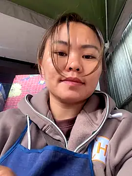 Snapshot of panda-bae chatting on 19, 10, 2025 panda-bae online show from 19, 10, 2025