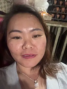 Snapshot of panda-bae chatting on 15, 10, 2025 panda-bae online show from 15, 10, 2025