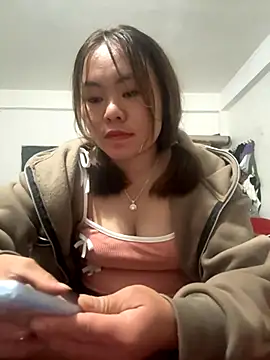 Snapshot of panda-bae chatting on 3, 11, 2025 panda-bae online show from 3, 11, 2025