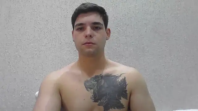 Snapshot of Zure-xxx chatting on 12, 6, 2026 Zure-xxx online show from 12, 6, 2026