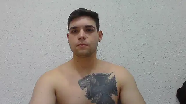 Snapshot of Zure-xxx chatting on 10, 7, 2026 Zure-xxx online show from 10, 7, 2026