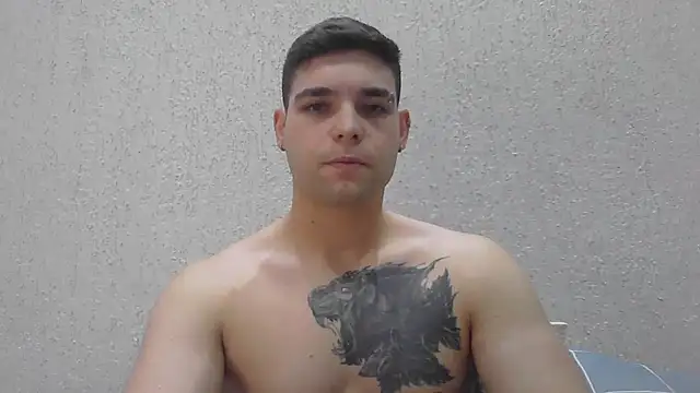 Snapshot of Zure-xxx chatting on 29, 6, 2026 Zure-xxx online show from 29, 6, 2026