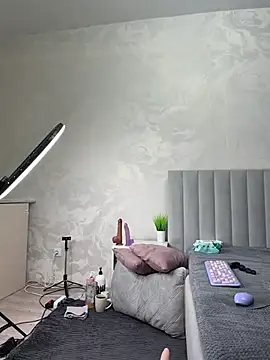 Snapshot of ChloeBrut chatting on 14, 7, 2026 ChloeBrut online show from 14, 7, 2026