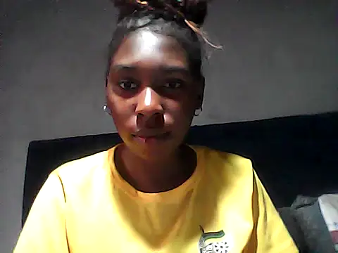 sexysmalldaily04 online show from 18, 10, 2025