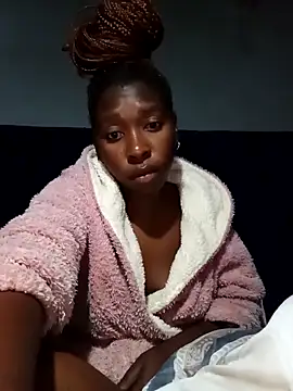 sexysmalldaily04 online show from 28, 10, 2025