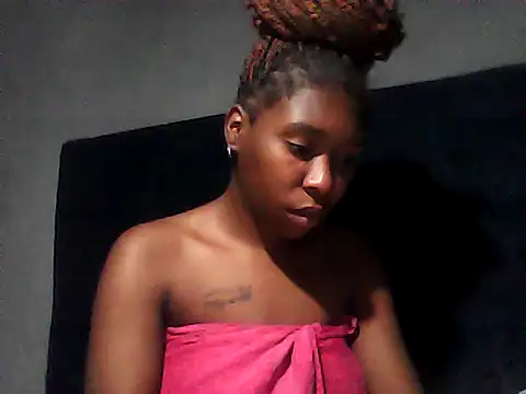 sexysmalldaily04 online show from 19, 10, 2025