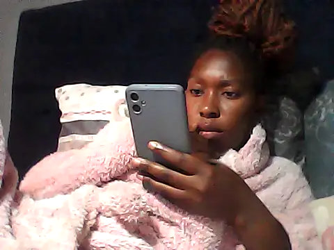 sexysmalldaily04 online show from 17, 10, 2025