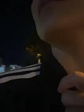 Snapshot of valentina_herrrera chatting on 8, 11, 2025 valentina herrrera online show from 8, 11, 2025