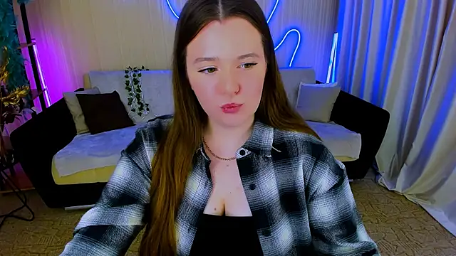 Moonvelle online show from 20, 10, 2025