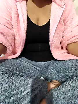 Anshika1431 online show from 21, 12, 2025