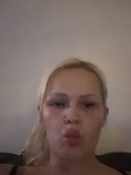 CherryXOX- online show from 27, 11, 2025