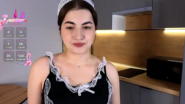 Evelyn Elliott online show from 22, 11, 2025