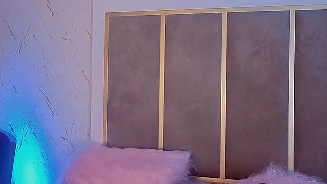 Elizabeth bennett 6 online show from 13, 11, 2025