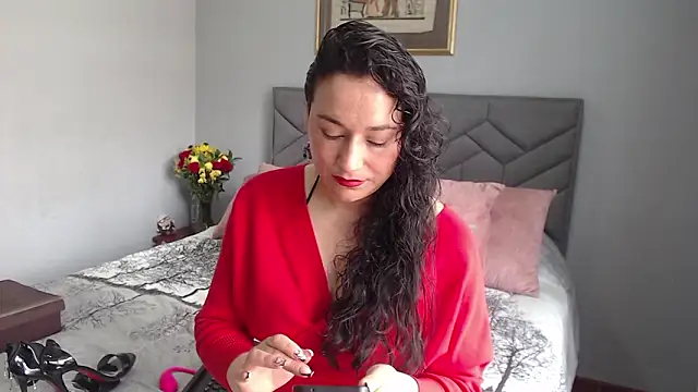 Elizabeth bennett 6 online show from 7, 2, 2026