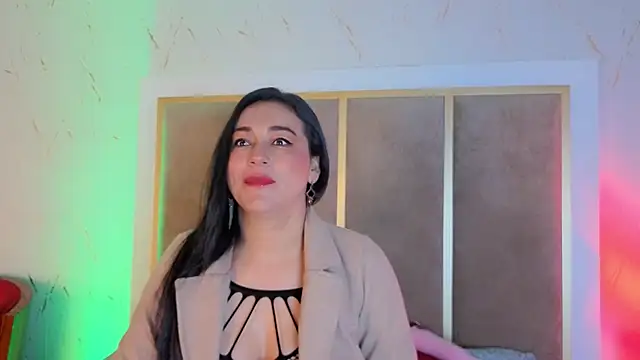 Elizabeth bennett 6 online show from 5, 11, 2025