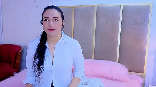 Elizabeth bennett 6 online show from 12, 11, 2025