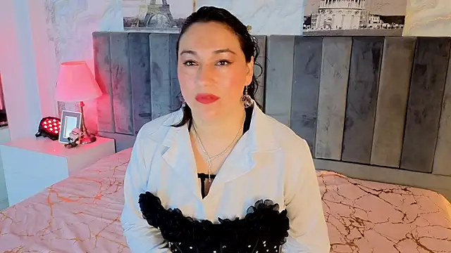 Elizabeth bennett 6 online show from 5, 1, 2026