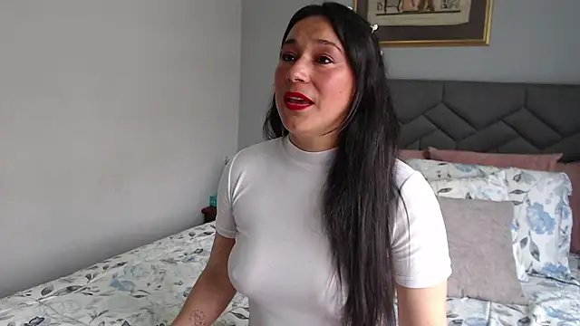 Elizabeth bennett 6 online show from 19, 3, 2026