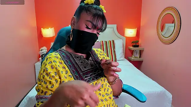 Iniya Parul online show from 31, 10, 2025