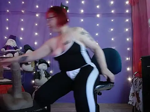 Zafiro millf online show from 22, 11, 2025