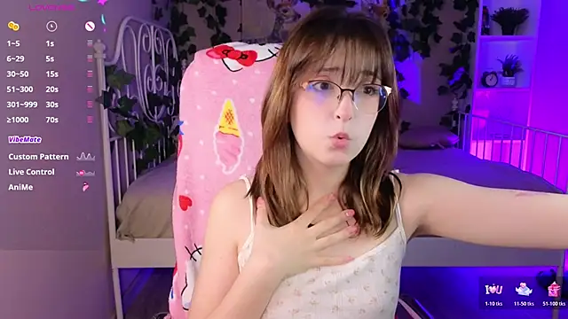 Snapshot of Soffi_Toffi chatting on 22, 11, 2025 Soffi Toffi online show from 22, 11, 2025