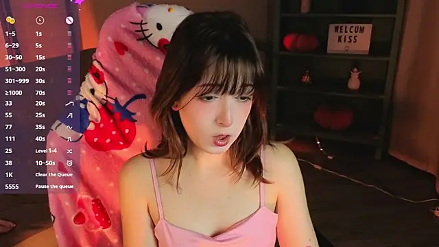 Soffi Toffi online show from 3, 12, 2025