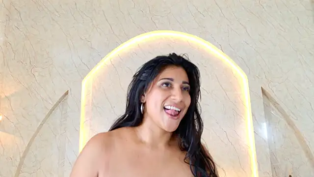 Antonella Russo1 online show from 9, 5, 2026
