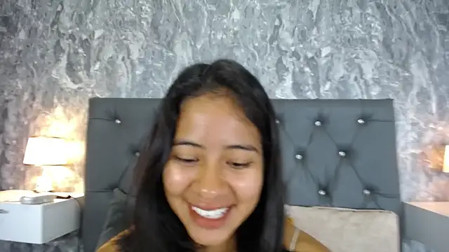 EuphoriaSavage online show from 5, 11, 2025