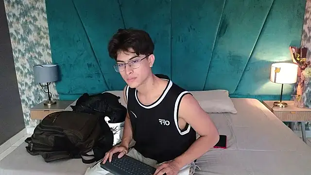 Aaron Eze online show from 26, 2, 2026