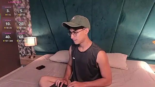 Aaron Eze online show from 13, 2, 2026