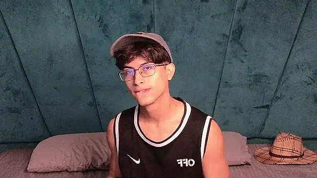 Aaron Eze online show from 21, 3, 2026