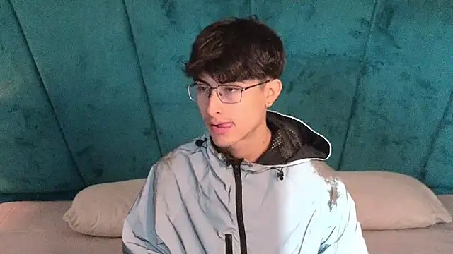 Aaron Eze online show from 25, 3, 2026