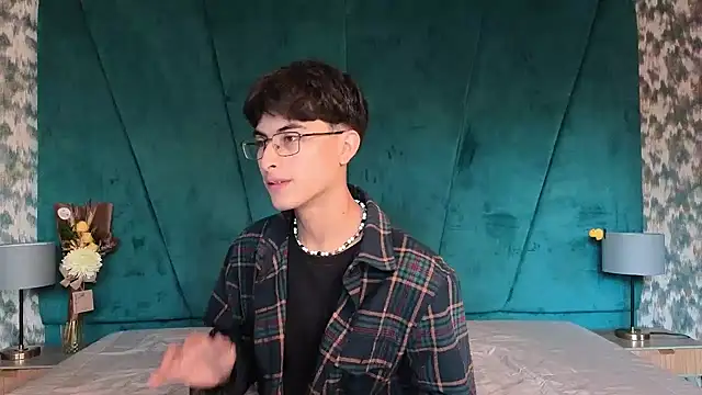 Aaron Eze online show from 18, 2, 2026