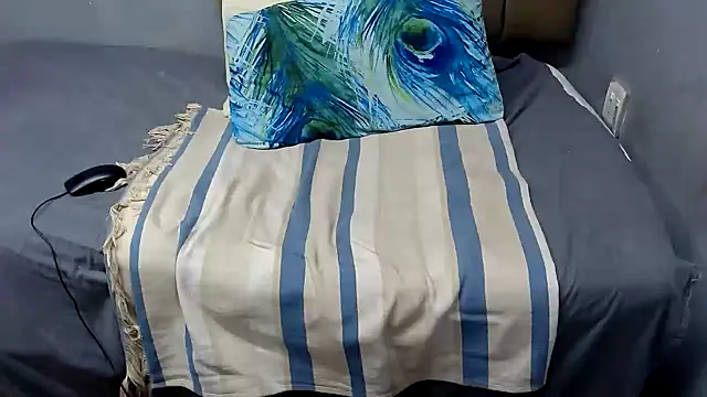 SweetDivaXX online show from 30, 11, 2025