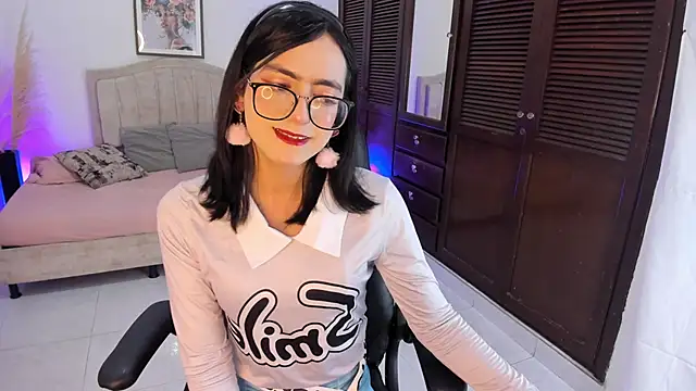 Noah Cherry online show from 7, 11, 2025