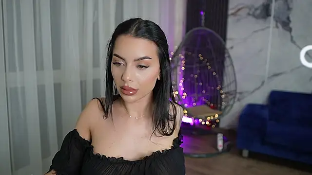 SpicyMaple  online show from 24, 11, 2025