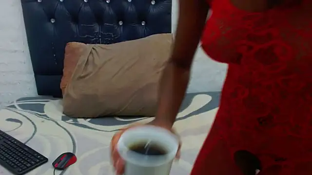 DaisyGirlxx online show from 28, 11, 2025