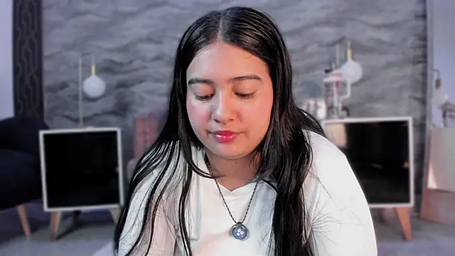 lilithst  online show from 4, 11, 2025