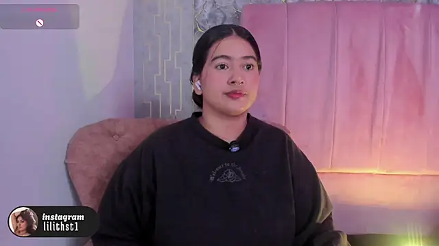 lilithst  online show from 7, 6, 2026