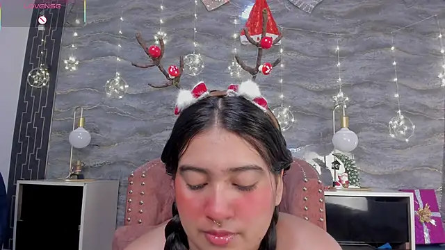 lilithst  online show from 18, 12, 2025