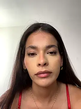 Esmeraldalcl online show from 17, 11, 2025