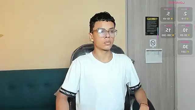 Xavier Fox    online show from 7, 11, 2025