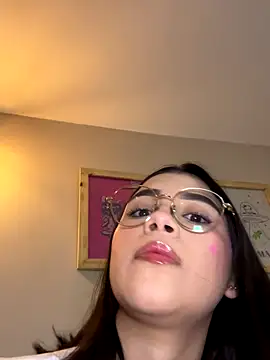 Julietalcl online show from 24, 11, 2025